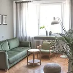 Ts Centre Апартаменти