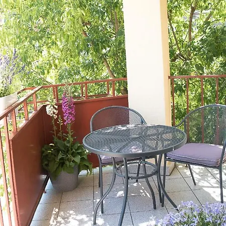 Ts Centre Apartment